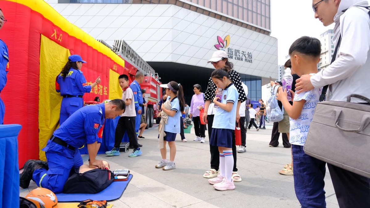 潍坊市2026年“安全生产月”活动启动 - 图5