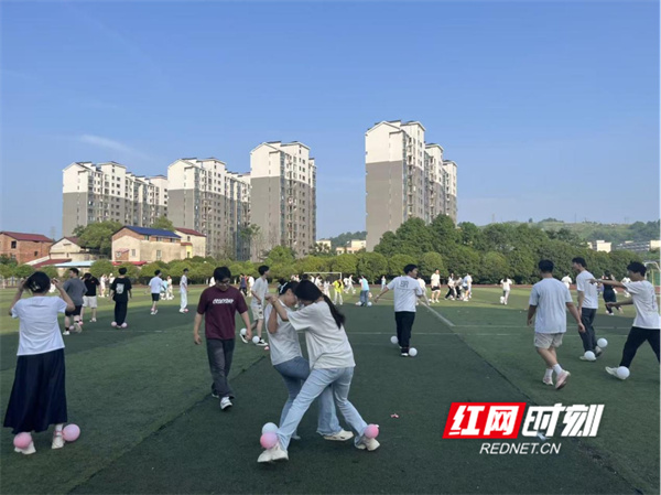 永州市工商职业中等专业学校开展高三减压团辅活动 - 图2