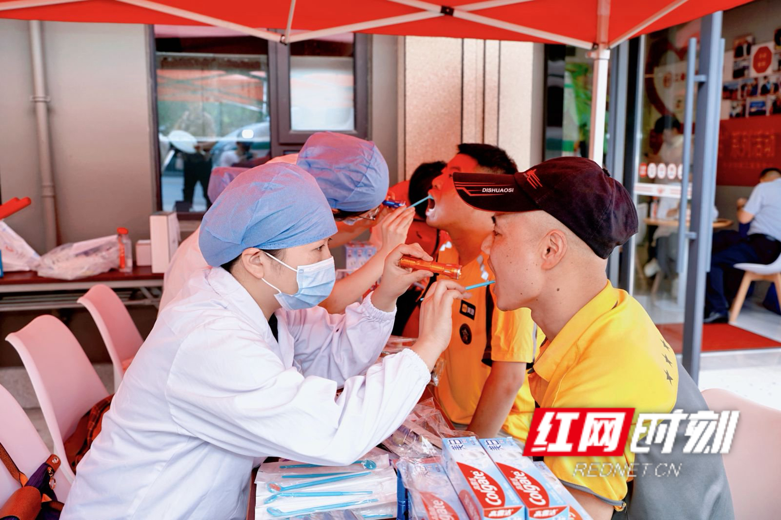 长沙市天心区总工会“微光计划”公益服务活动走进工会驿站 - 图1