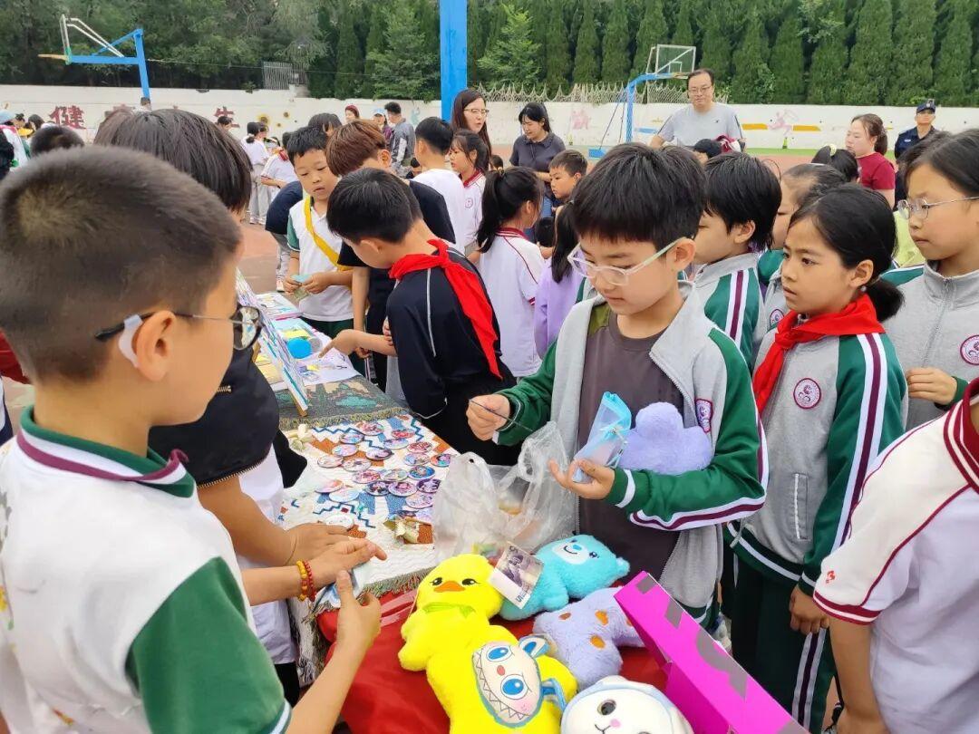 云端共绘民族情，童心逐梦展风采——威海高区实验小学“六一”主题活动绽放异彩 - 图28