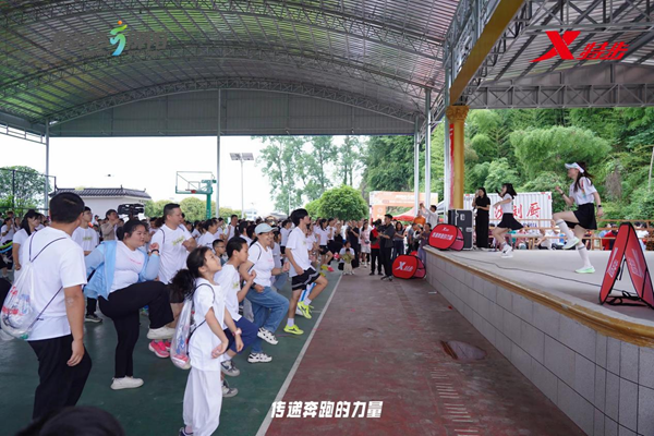 奔跑赋能乡村振兴｜石榴村田园欢乐跑燃情开跑 - 图3