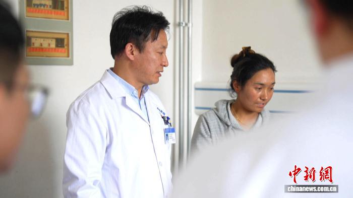 西藏医者扎西云旦：返乡抗“包虫”，亲历高原医疗20年蜕变 - 图2