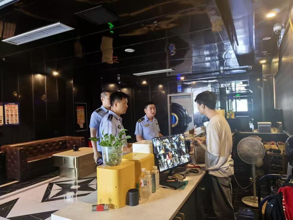 合川开展娱乐场所专项检查 全力护航中高考 - 图1