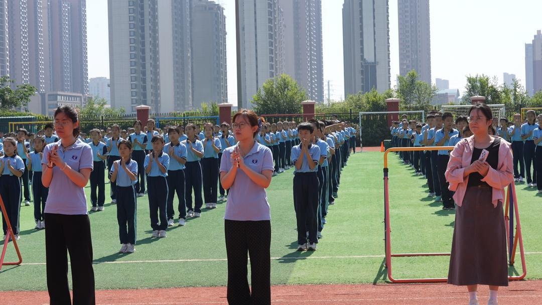 “奔跑吧·少年”，1700余名学生校园炫技 - 图8