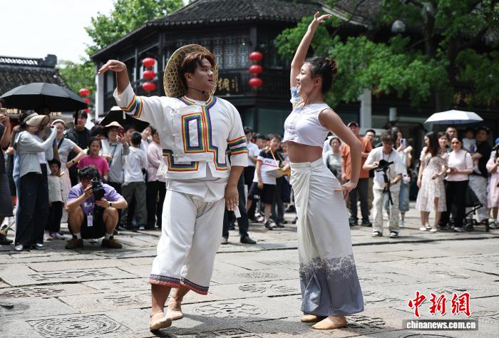 无界舞台演绎别样精彩 南京门东艺术活动打造全域沉浸文旅新体验 - 图2