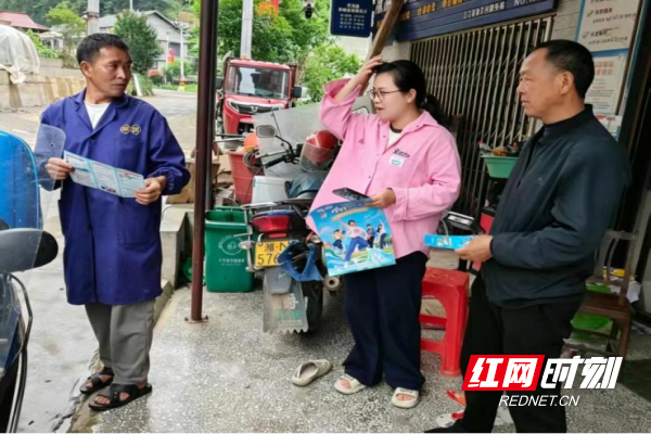 关爱群众健康 共筑无烟家园——三江镇开展“世界无烟日”宣传活动 - 图1