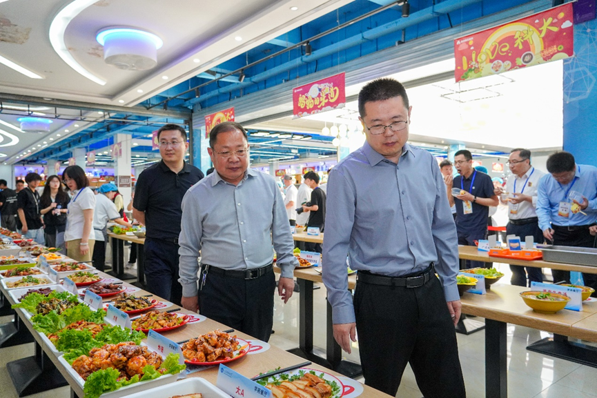 护航师生“舌尖上的安全”！山东科技大学举办健康饮食文化节 - 图2