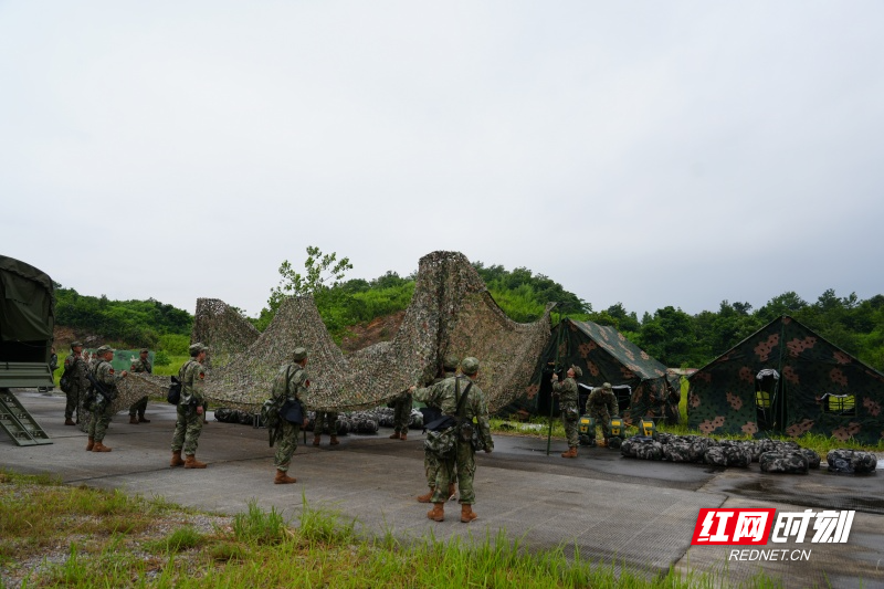 邵阳军分区组织开展重要阵地综合保障行动演练 - 图4