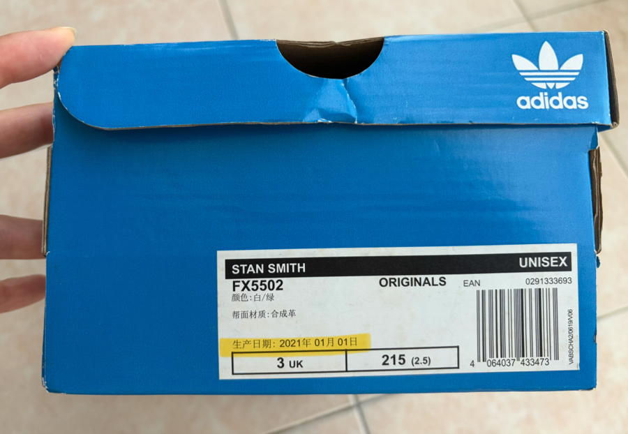 “没穿几次坏到离谱！”知名品牌淘宝旗舰店，上海消费者质疑买来“陈年老鞋” - 图4