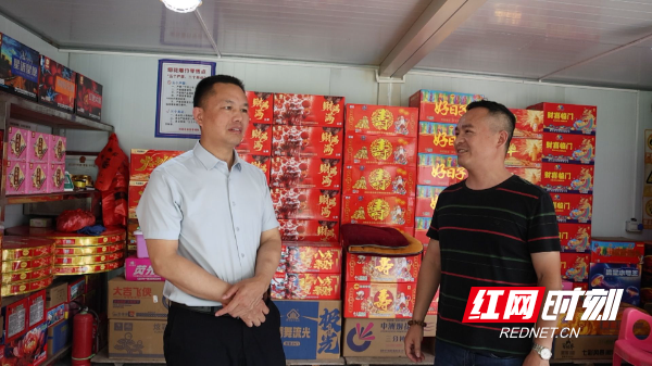祁阳：向子顺督导检查地质灾害防治、防汛备汛及消防安全工作 - 图1