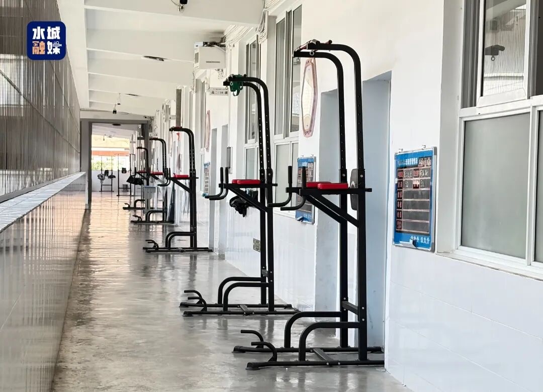 贵州水城七所学校试点安装健身器材 课间“小力量”推动体质大提升 - 图2