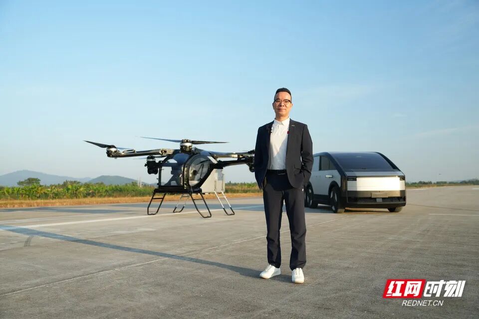 高中辍学、摔机50多次，湖南人赵德力凭什么让武契奇总统一年半三度会见？｜独家专访 - 图3