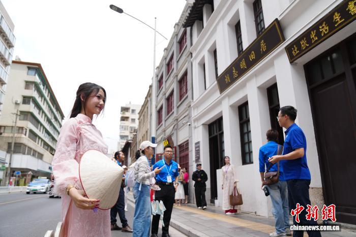 越南青年探访昆明胡志明旧居 见证中越传统友谊 - 图2