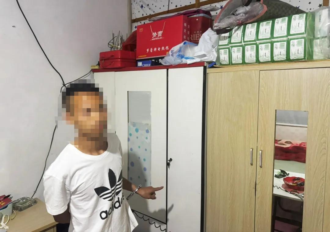 男子入室盗窃14元现金，被采取刑事强制措施 - 图1