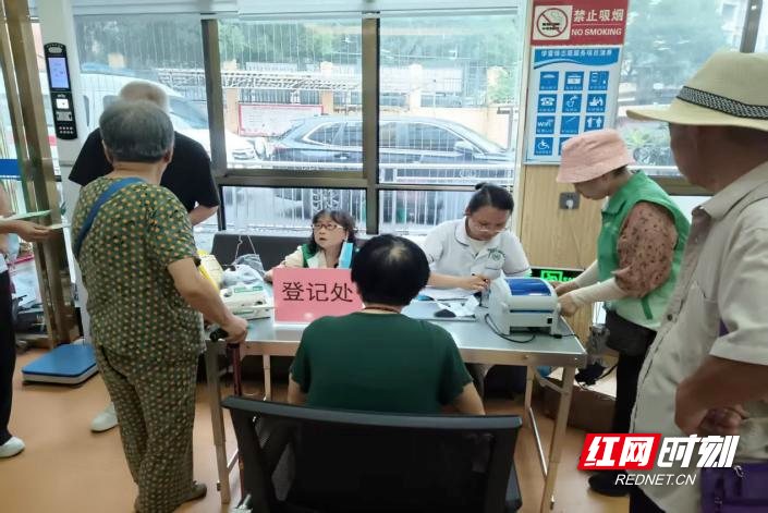 荷塘区四三〇社区开展老年认知障碍免费筛查公益活动 - 图2