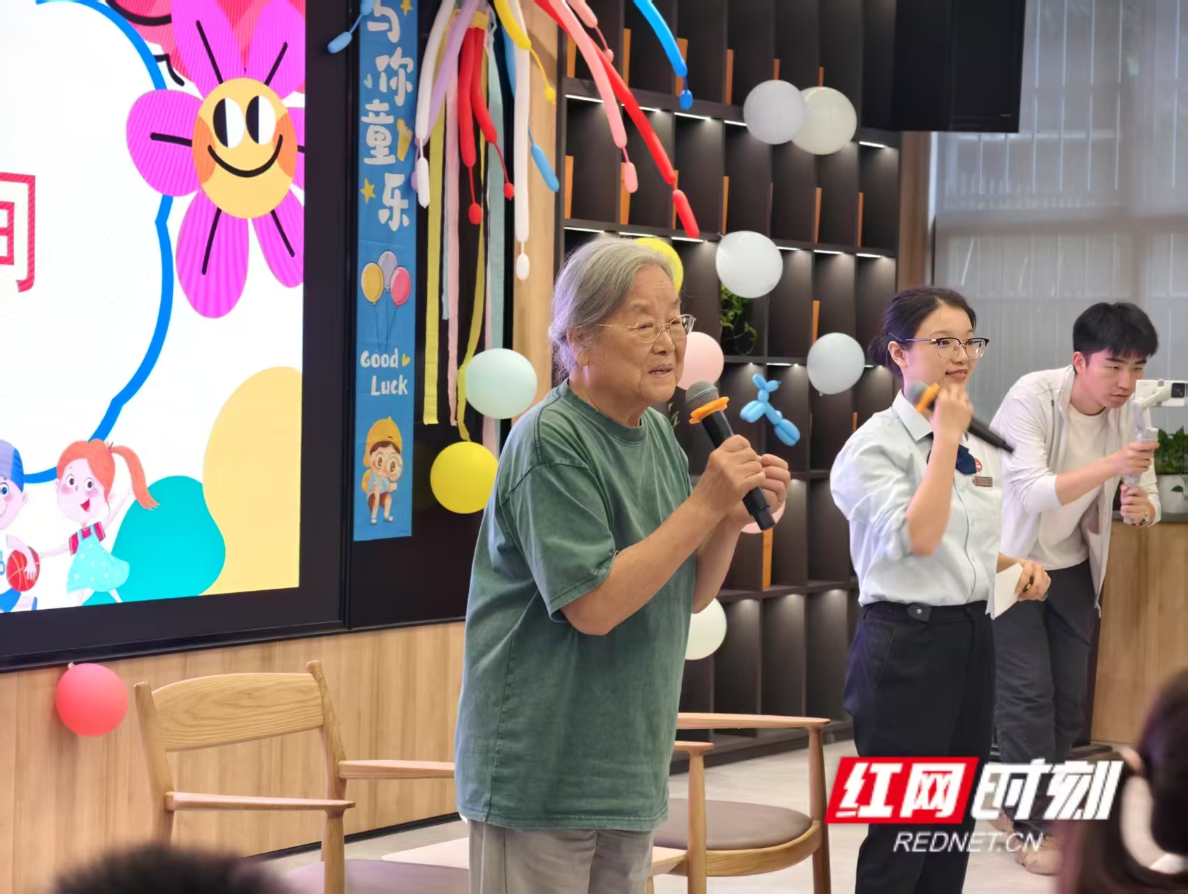 “六一”嘉年华亮相湖南省委机关图书馆 蔡皋携童趣书香陪孩子们过节 - 图1