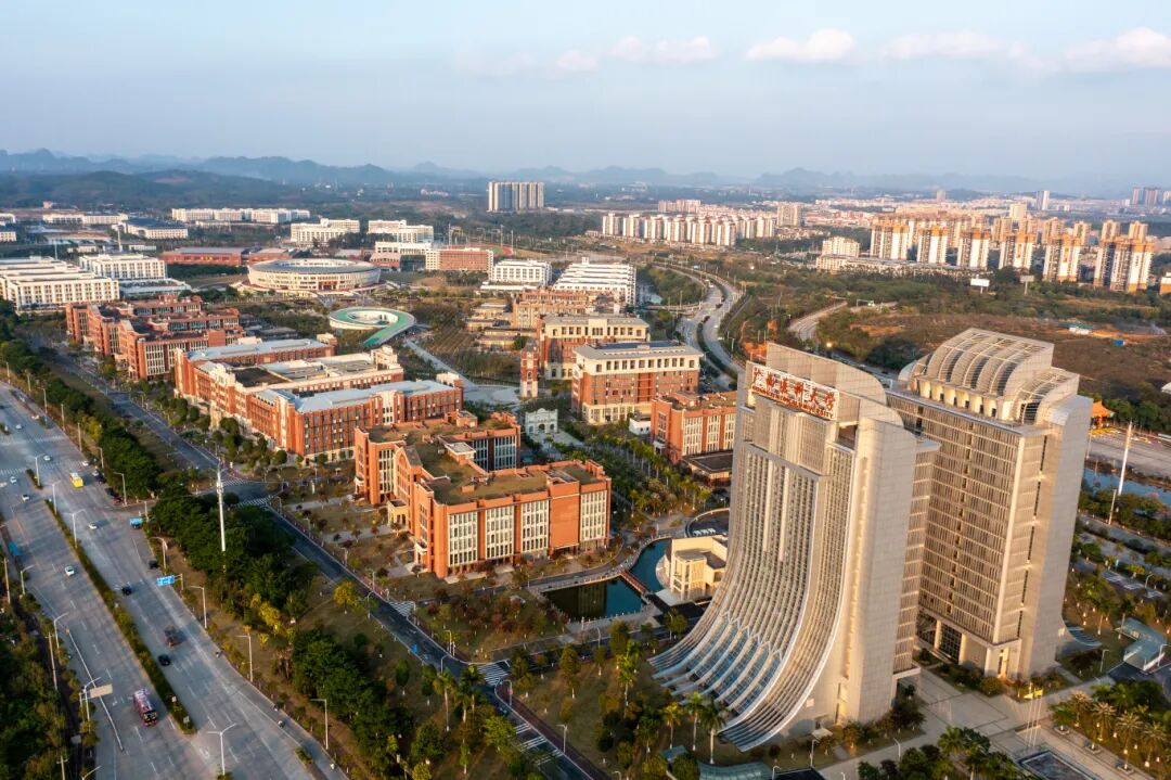 itc保伦股份助力广西医科大学打造全场景智慧校园解决方案，焕发教育新活力 - 图1