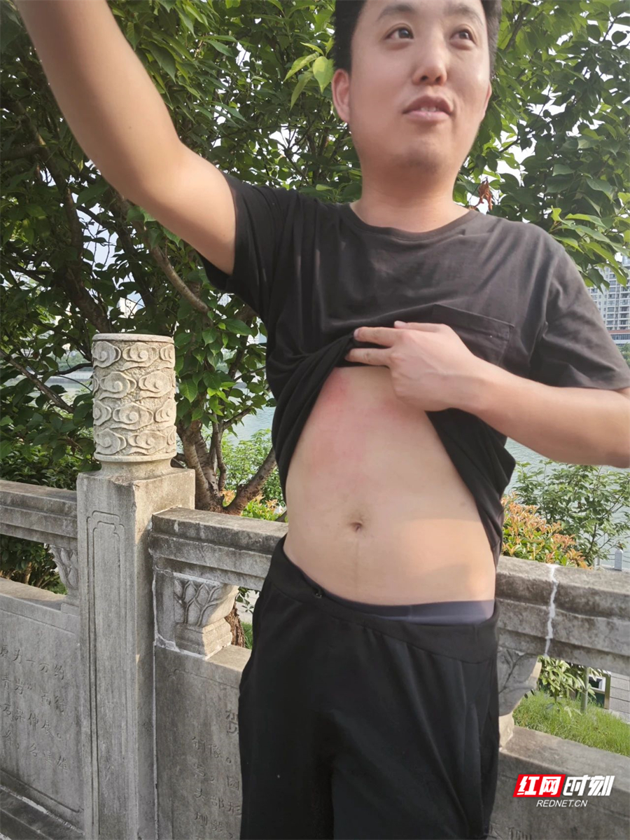 绝境托举生命 初心照亮前路——记见义勇为湖南好人候选人屈胜良 - 图1