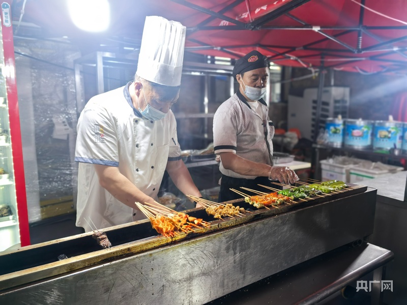全国食堂满意度第一的大学，又整活了！ - 图4